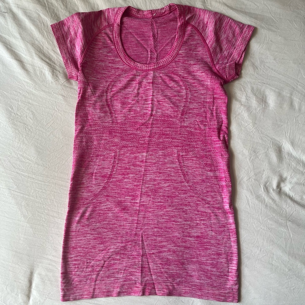 Lululemon Swiftly Tech Tee